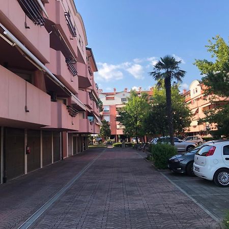 Residence Viale Del Sole Градо Экстерьер фото