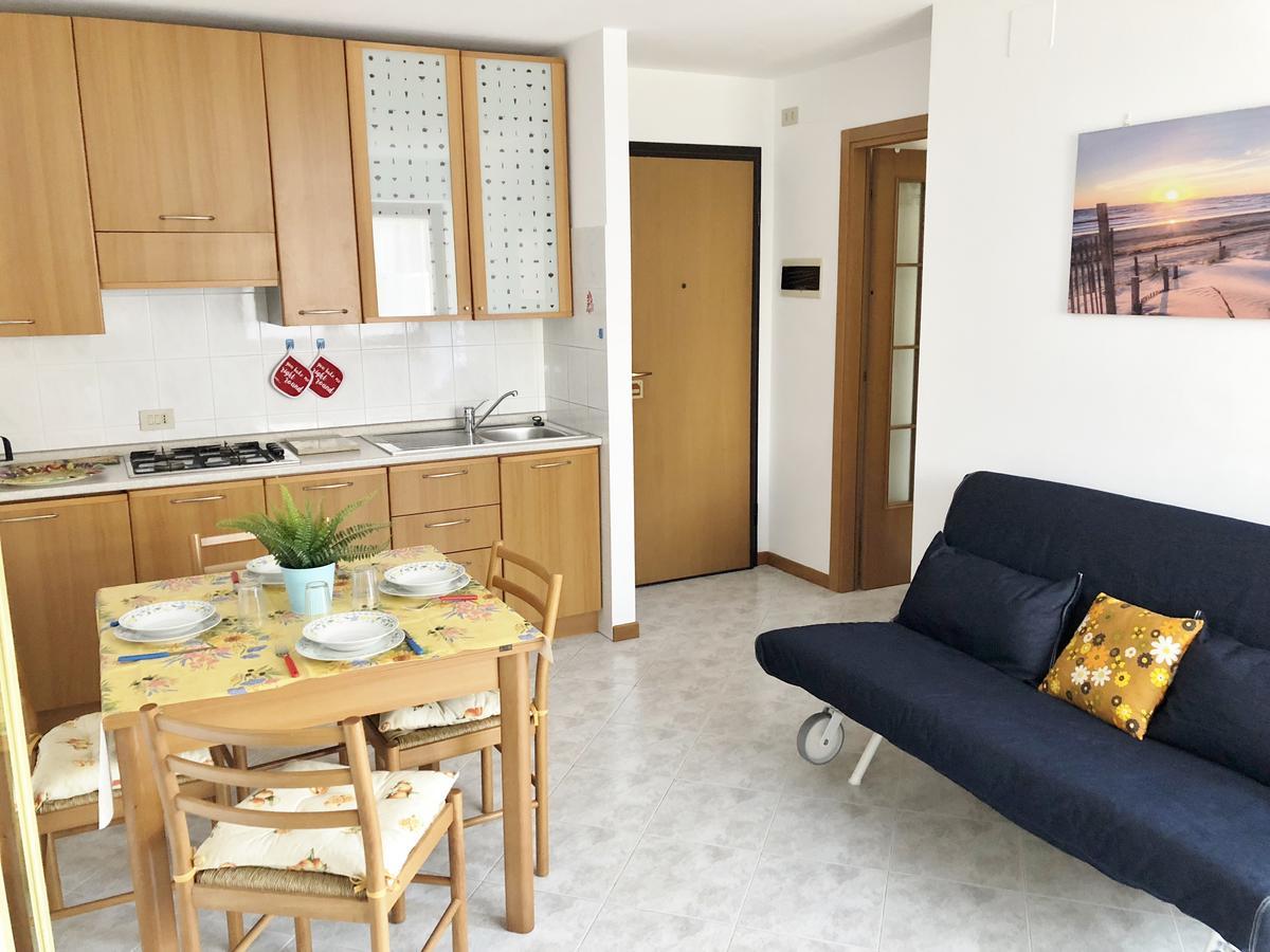 Residence Viale Del Sole Градо Экстерьер фото